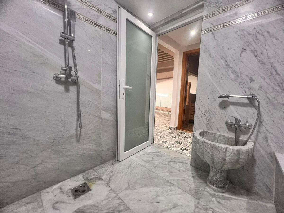 Apparemment De Prestige Gueliz Kasbel 212, 02 Chambres มาร์ราเกช ภายนอก รูปภาพ