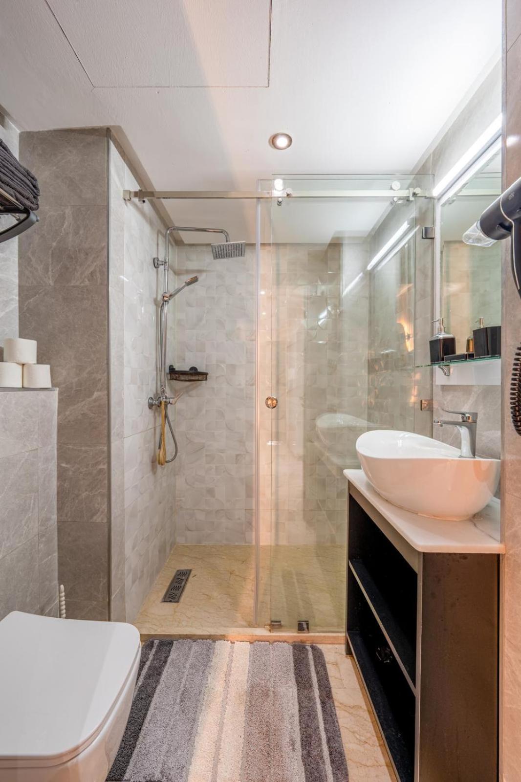 Apparemment De Prestige Gueliz Kasbel 212, 02 Chambres มาร์ราเกช ภายนอก รูปภาพ